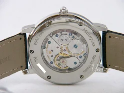 Masterpiece Classic Silverfärgad/Läder Ø40 mm