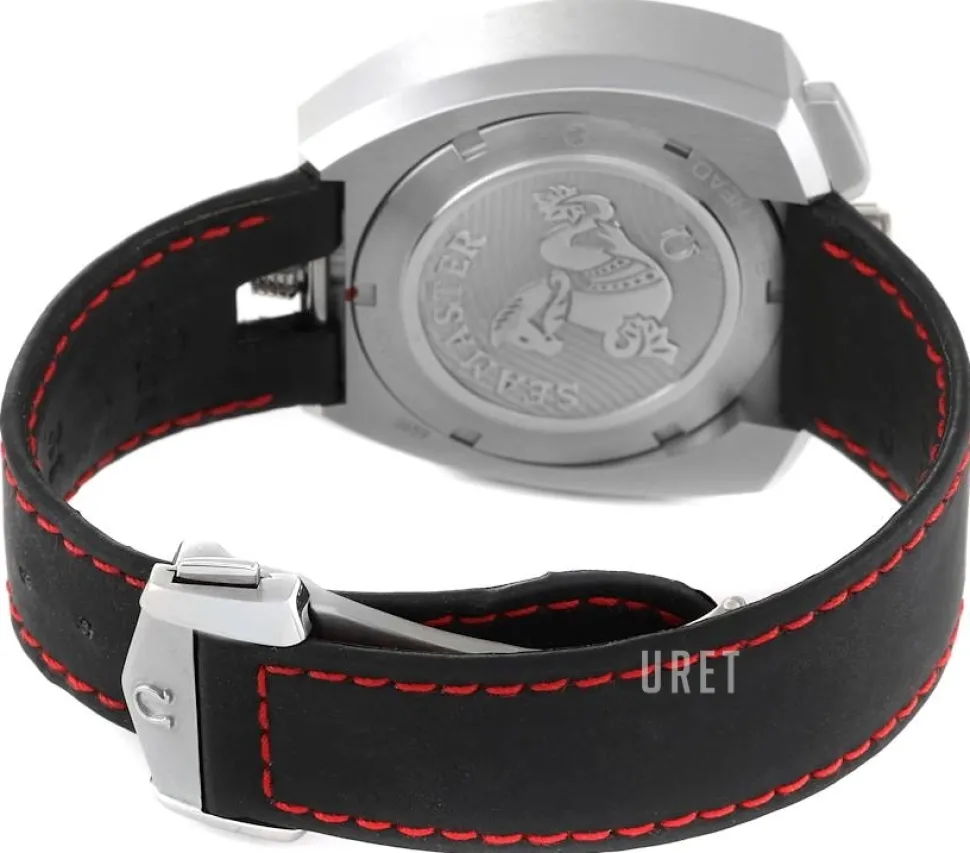 Seamaster Bullhead Co-Axial Chronograph 43x43mm Svart/Läder Ø43 mm