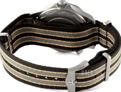 Seamaster Diver 300M Brun/Textil Ø42 mm